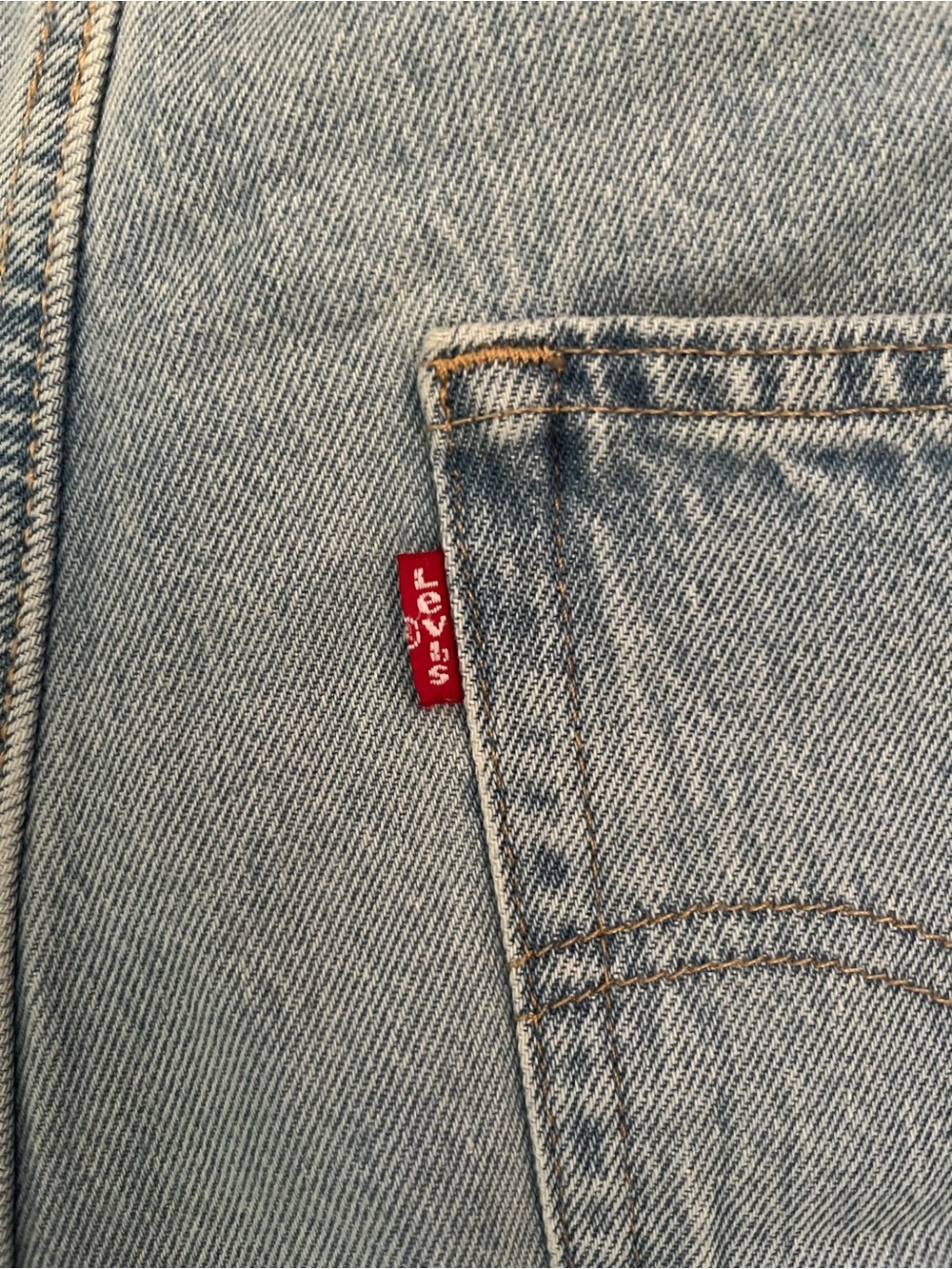 NWT Levi’s Vintage Cuffed Overall Shorts - Picture 12 of 13